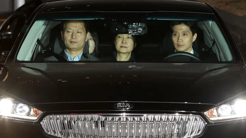 Sesazená jihokorejská prezidentka je ve vazbě
