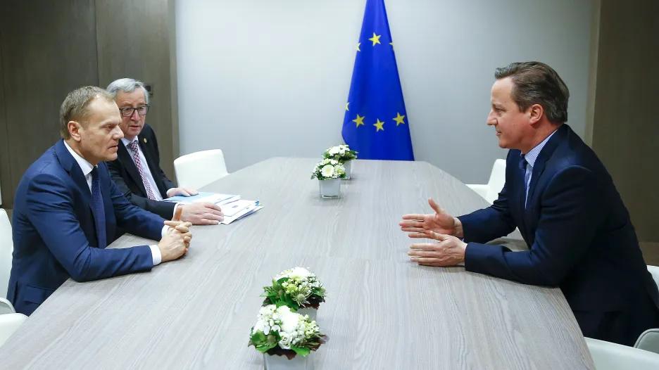 Donald Tusk, Jean-Claude Juncker a David Cameron