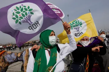 Turecko soudí více než stovku lidí kvůli prokurdským demonstracím