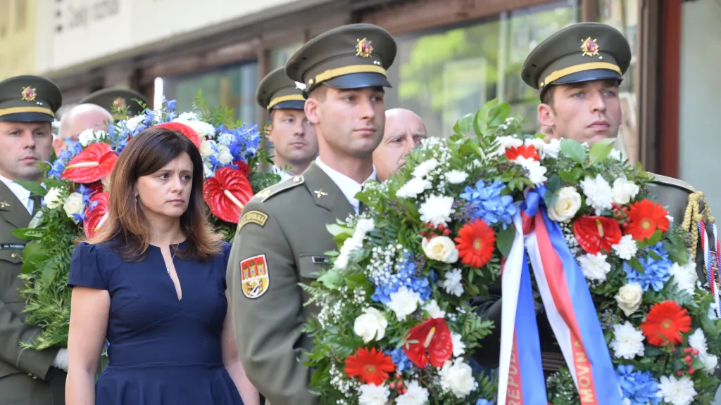 Pietní akt u budovy Českého rozhlasu