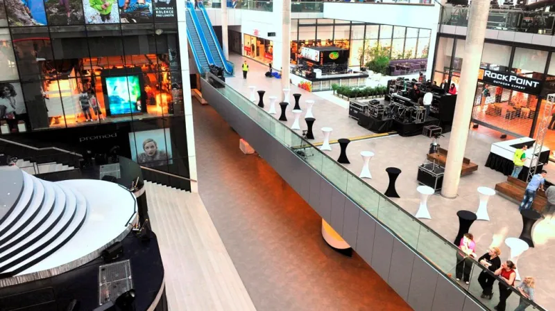 Nákupní centrum Forum Nová Karolina