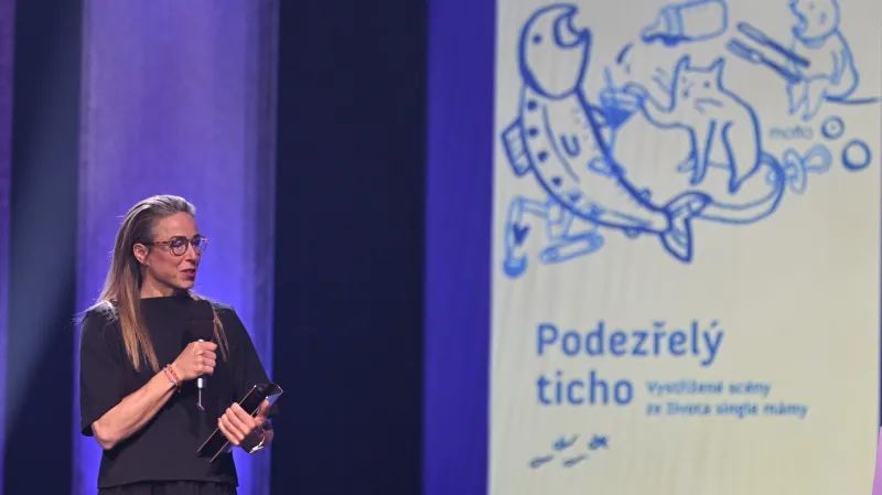 Literu za humoristickou knihu dostala spisovatelka Zuzana Bergrová za knihu Podezřelý ticho