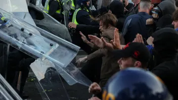 Násilné protesty v Southamptonu