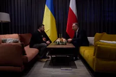 Zelenskyj se na cestě z USA setkal s polským prezidentem Dudou