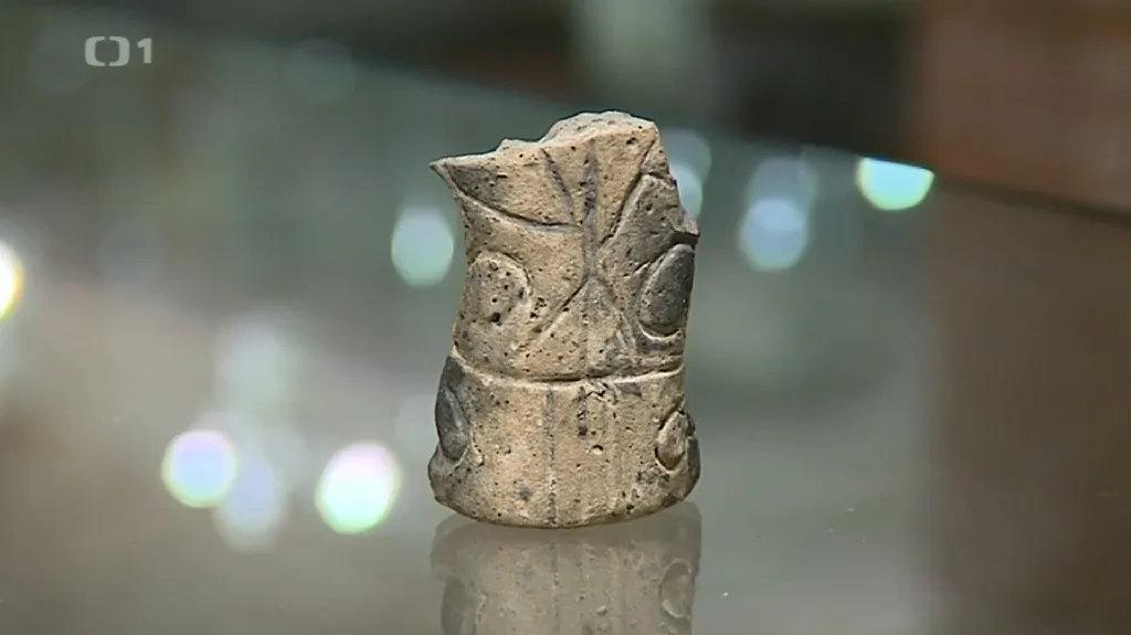 Reportáž: Unikátní objev figurální plastiky z období neolitu