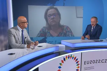 Nejednotná EU by nahrávala Putinovi, míní Vrecionová. Dle Teličky musí být Fiala aktivní