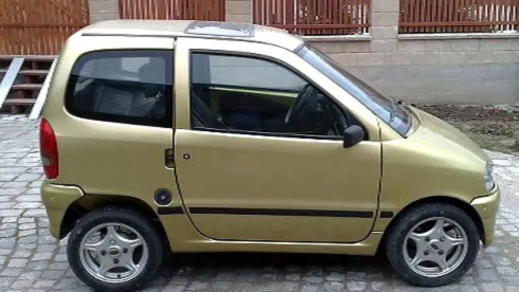 Auto s malým motorem