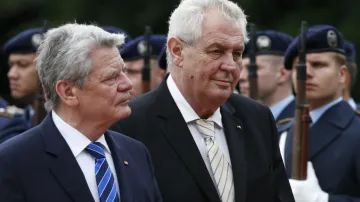 Joachim Gauck přivítal v Berlíně Miloše Zemana