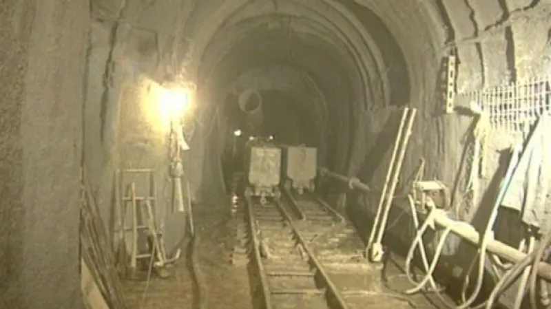 NO COMMENT: Budování kolektorů pod Brnem