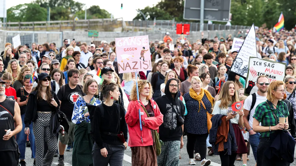Protest proti krajně pravicové Alternativě pro Německo (AfD) v Rostocku