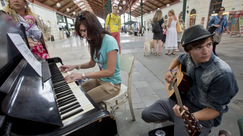 Piano na Masarykově nádraží