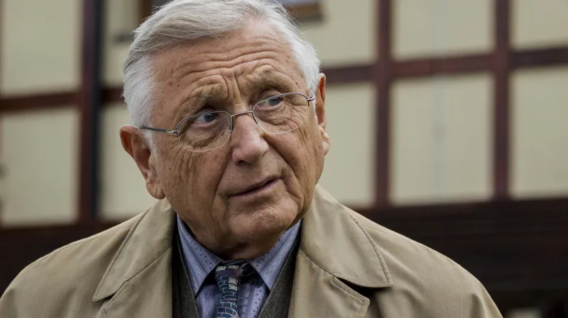 Jiří Menzel ve filmu Tlumočník