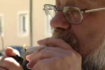 Pár minut po první cigaretě už hrozí rakovina