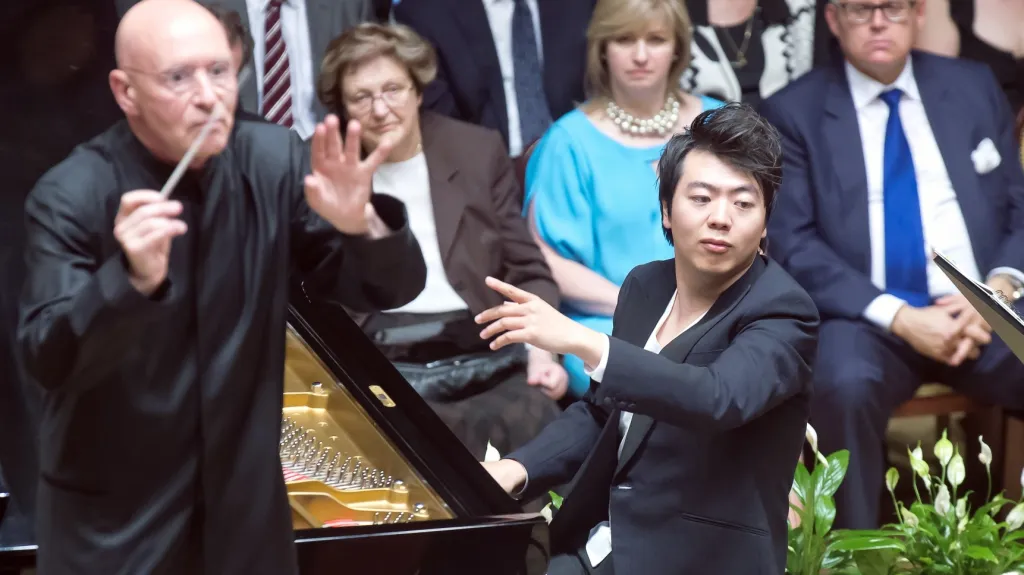 Lang Lang při koncertě na Pražském jaru 2014