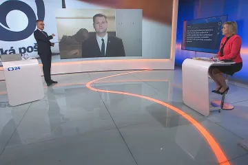 Rušení poboček pošt je poslední varianta před insolvencí, řekl Letocha. Mračková Vildumetzová kritizovala jednání Rakušana