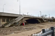 Části Libeňského mostu hrozí vyhlášení havarijního stavu. Technická správa komunikací plánuje demolici
