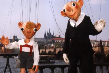 Spejbl dostává na frak. V Plzni restaurují Skupovy loutky