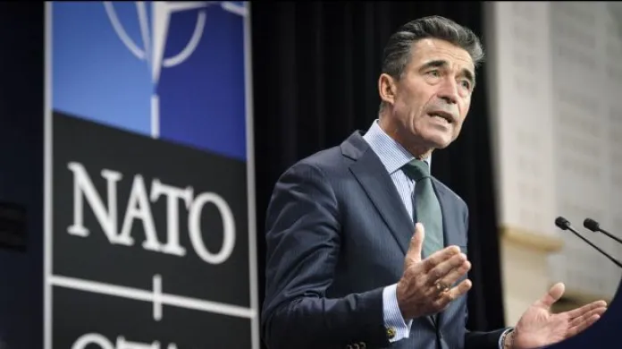 Ministři proberou budoucnost vztahů NATO s Ruskem