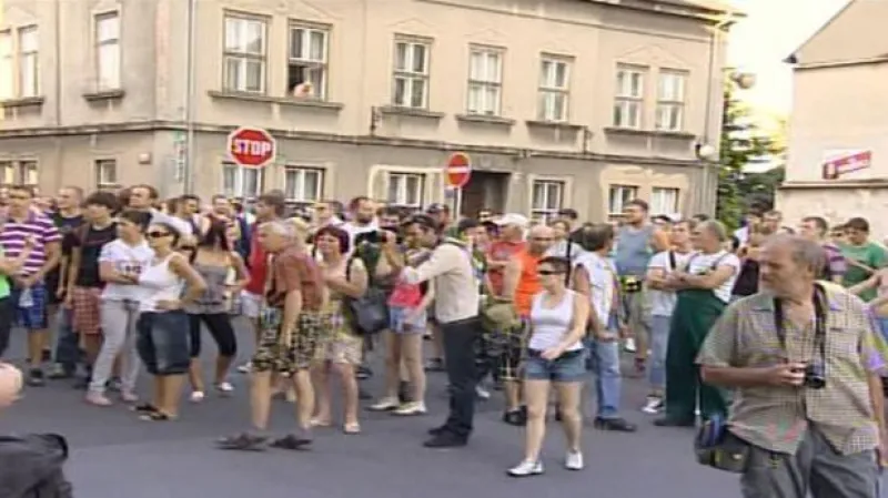 Vstup Martiny Tlachové a Ley Surovcové