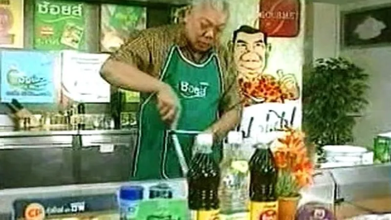 Samaku Suntcharavedžovi nezlomila vaz opozice ale pořad o vaření.