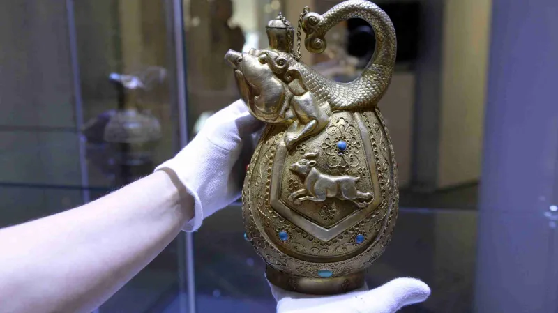 Výstava je spíše představením míst než časového období