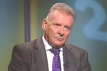 Kulhánek: Vláda autoprůmyslu pomoct nemůže