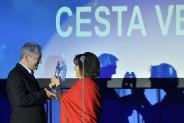 Dva Modří andělé pro Cestu ven