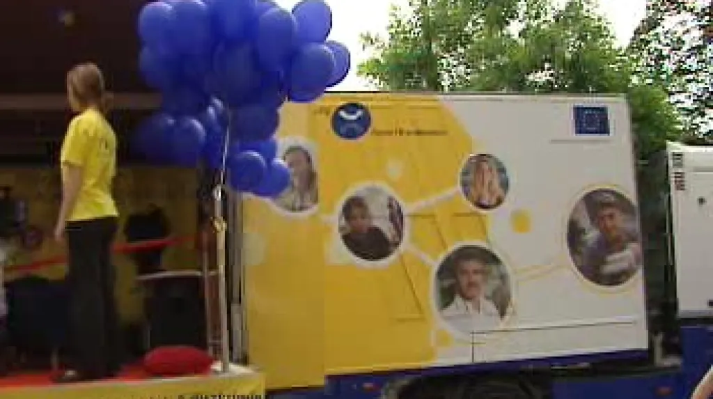 Antidiskriminační kamion v Praze