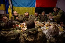 Ukrajina slaví Vánoce. Válka mění tradice, ale i život rozbitých rodin