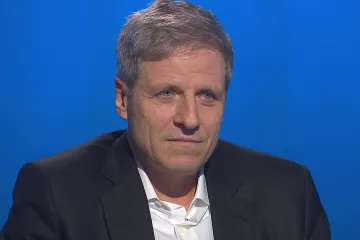 Chybí odvážná politika, která by se postavila úřednické mašinerii, míní Wichterle