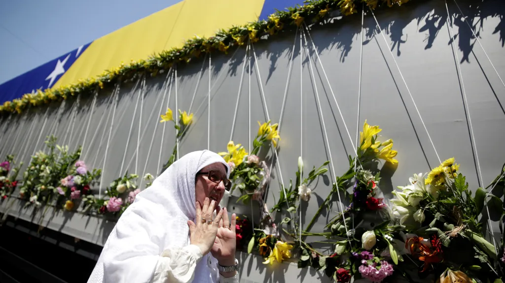 Lidé si připomněli oběti masakru ve Srebrenici