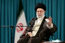 Írán má právo na odškodnění za americké sankce, rozhodl soud v Haagu