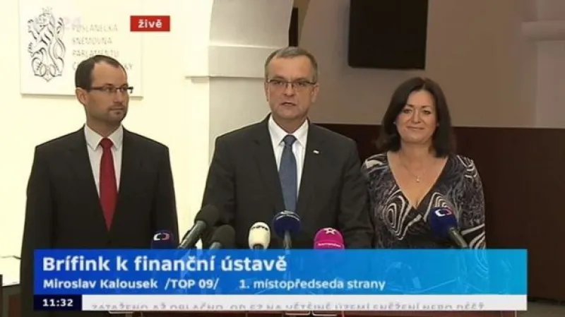 Brífink 1. místopředsedy TOP 09 Kalouska k finanční ústavě