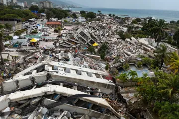 Počet obětí zemětřesení ve Venezuele vzrostl na 2595, pátrání pokračuje