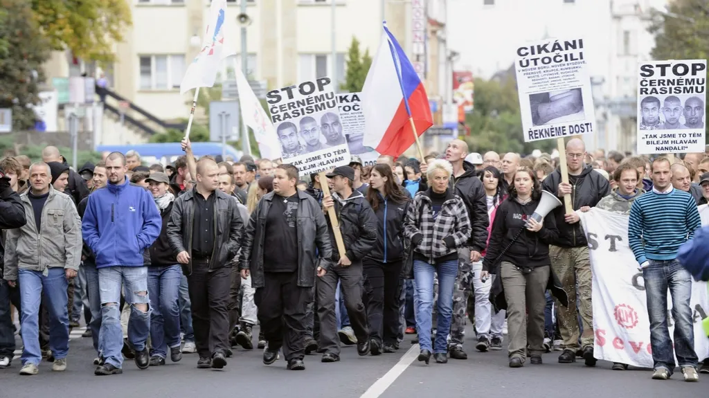 Protest proti "nepřizpůsobivým" v Ústí nad Labem