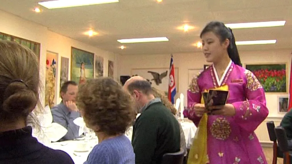 Jídlo v severokorejské restauraci