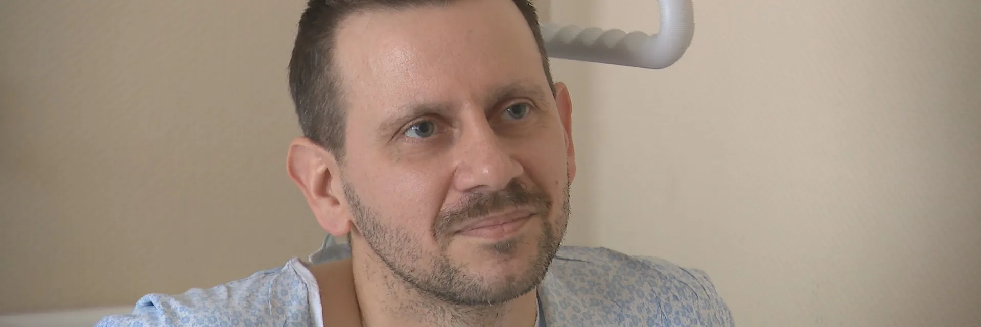 Předávali si mě jako ošatku, popsal muž záchranu z jeskyně