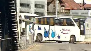 Dálkový autobus