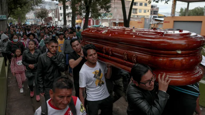 Nepokoje v Peru si už vyžádaly desítky mrtvých