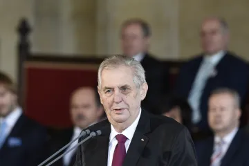 Zeman: Lžeme si do vlastní kapsy. V Česku se vyráběl a testoval novičok