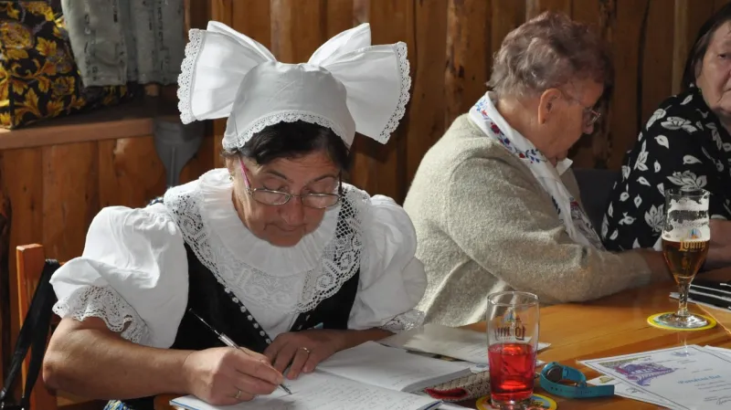 120 let baráčnické obce v Lounech