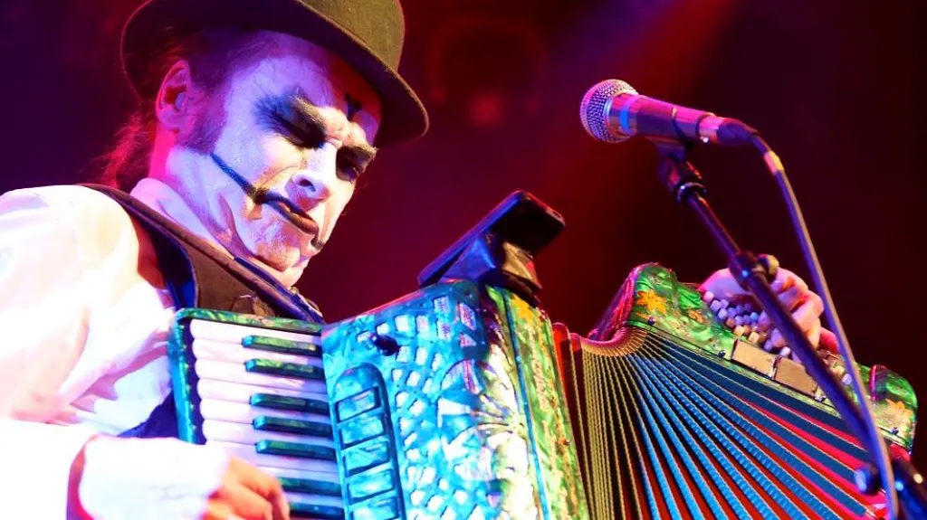 The Tiger Lillies