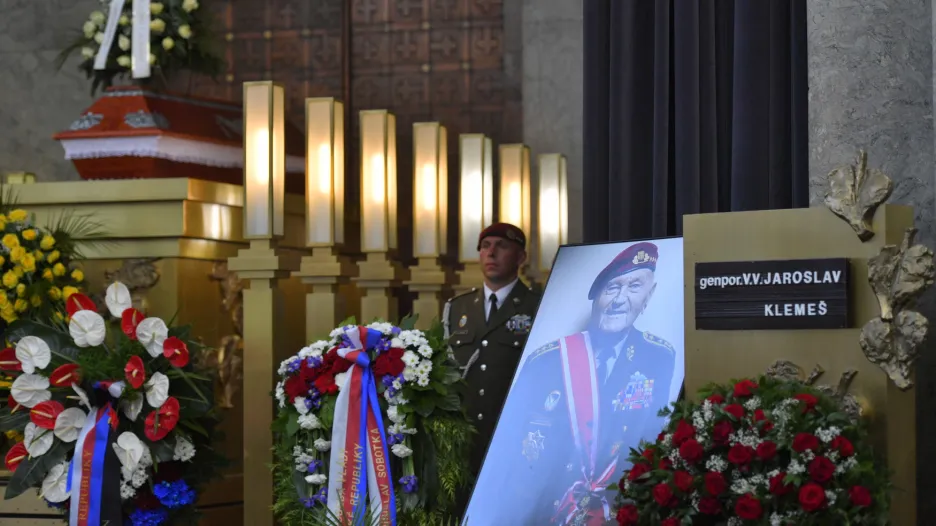 Pohřeb válečného veterána Jaroslava Klemeše