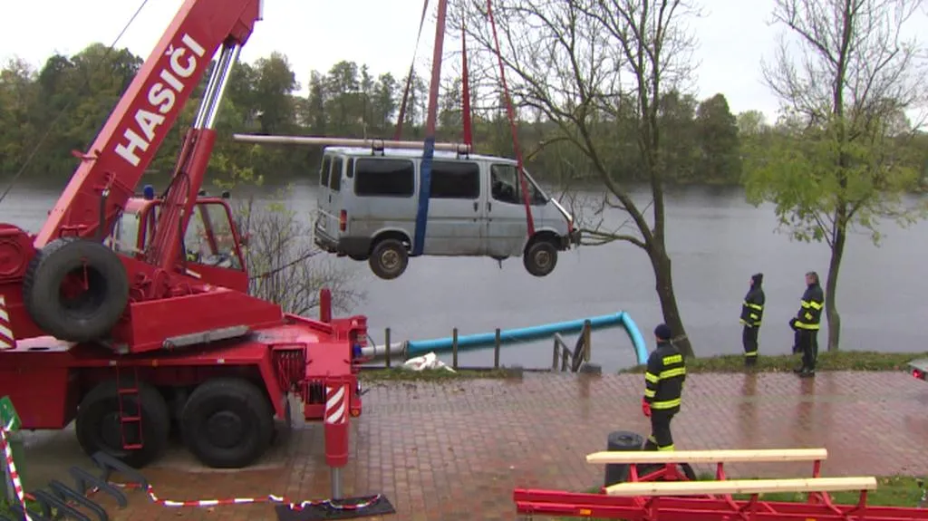 Do Jordánu sjela dodávka bez řidiče