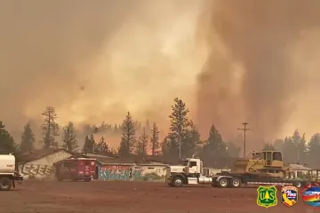 Kanadu a USA dál sužují vedra a požáry, v Las Vegas naměřili přes 47 stupňů