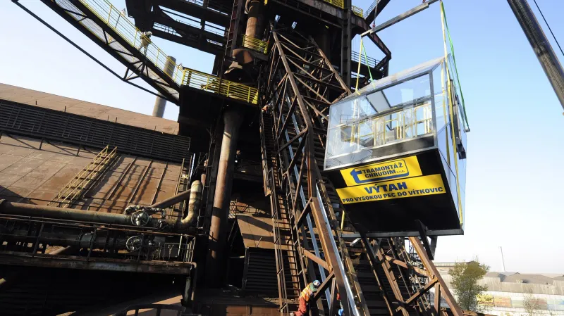 Kabina obřího skipového výtahu