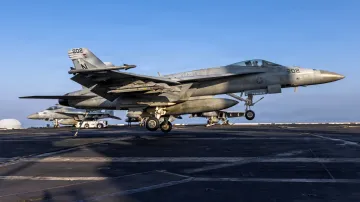 Letoun F/A-18E Super Hornet