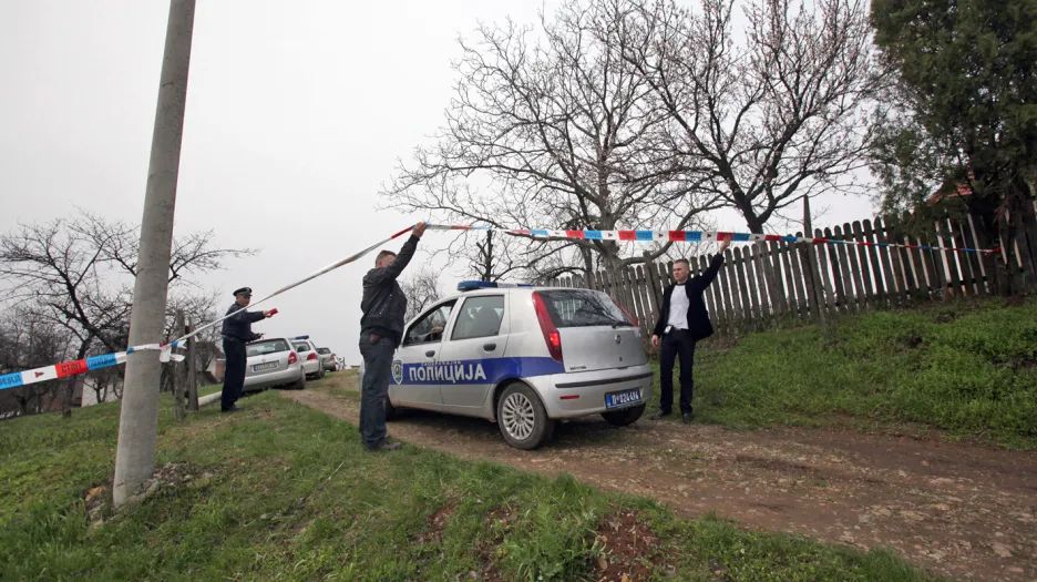 Srbská policie vyšetřuje vraždy v obci Velika Ivanća