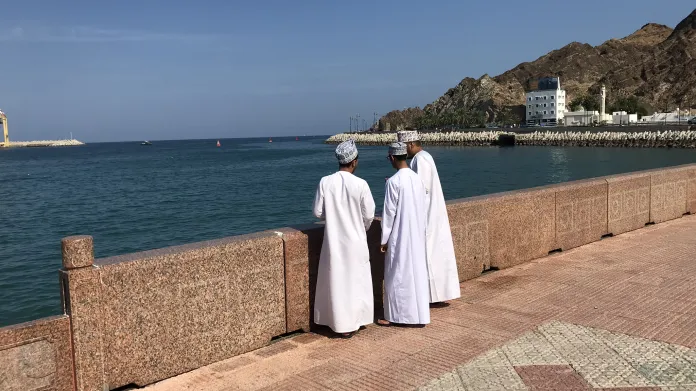Tradiční oděv ománských mužů