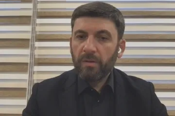 Výsledek války bude signál pro autoritářské režimy světa, míní bývalý ukrajinský premiér